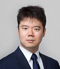 Yoshi Tsuchiya